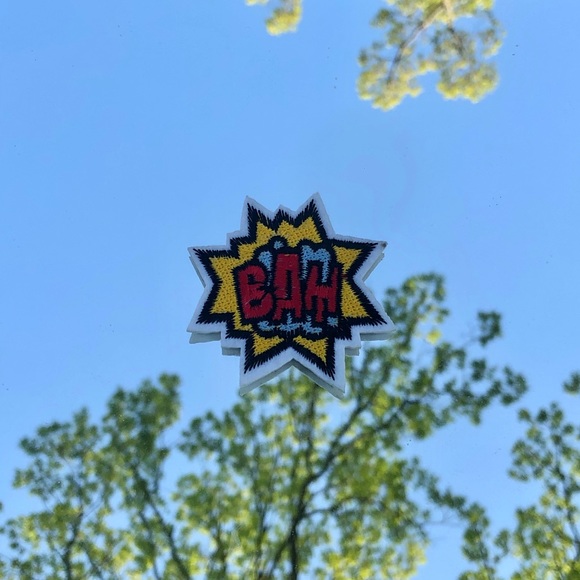 Comic Theme Embroidered Iron On Patch - Picture 1 of 1